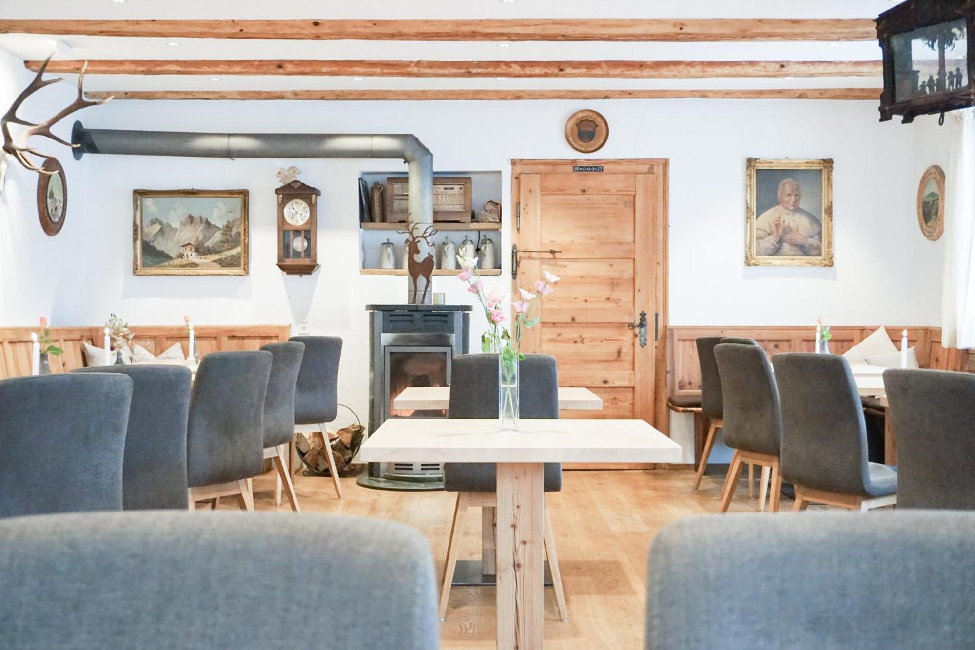 Landhotel Und Gasthof Kirchberger Wildsteig Dış mekan fotoğraf